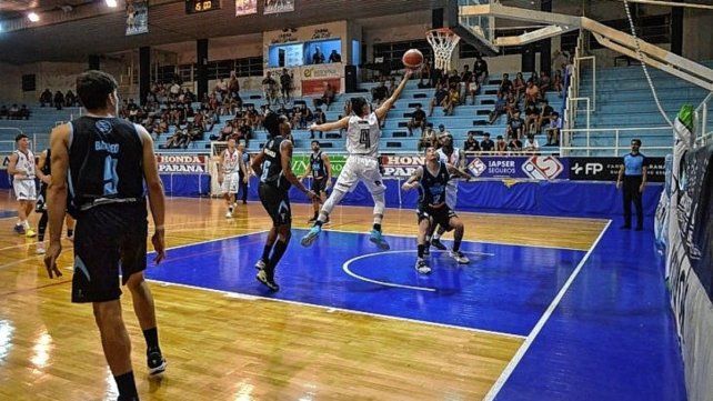 Echagüe le ganó al puntero en Paraná y sube