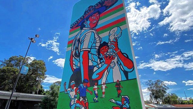 La obra expresa la conquista de Argentina en el Mundial 86 y el gol del siglo anotado por Diego Maradona.