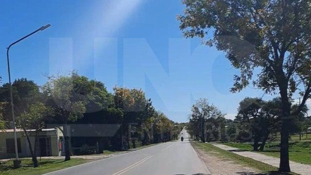 Entre Ríos: continuarán las jornadas con temperaturas otoñales. En la imagen, el ingreso a Santa Elena, en el norte entrerriano Entre Ríos: continuarán las jornadas con temperaturas otoñales. En la imagen, el ingreso a Santa Elena, en el norte entrerriano