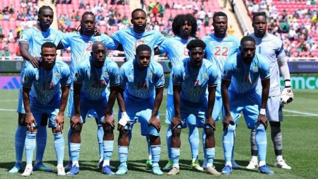 RD Congo deberá aislarse durante 21 días antes de ingresar a Estados Unidos. RD Congo deberá aislarse durante 21 días antes de ingresar a Estados Unidos.