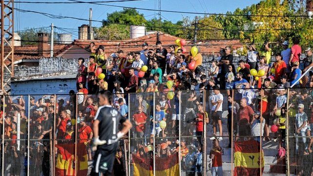 Gran marco de público en la definición de la Copa de Oro de la LPF