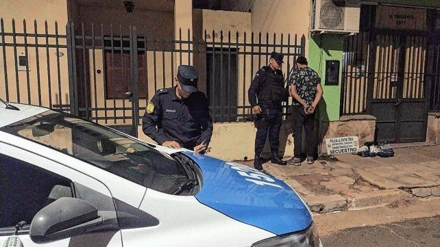 En la madrugada fue detenido en Concordia. En la madrugada fue detenido en Concordia.