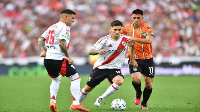 River y Banfield igualan sin goles en el Más Monumental River y Banfield igualan sin goles en el Más Monumental