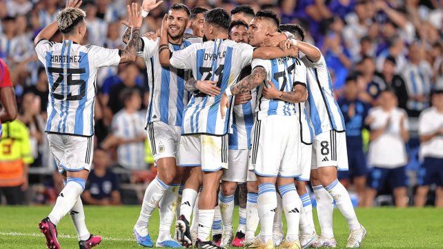 La Scaloneta ganó y el Monumental fue una verdadera fiesta.