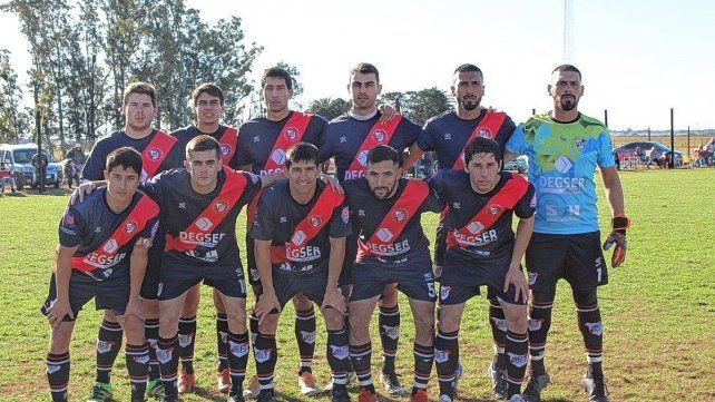 Atlético Hasenkamp dejó en el camino a Cañadita Central.