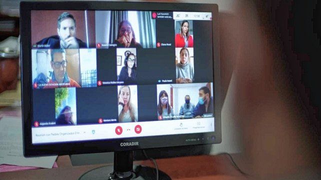 Padres prodrán opinar ante el CGE sobre la presencialidad y el dictado de clases durante la pandemia.