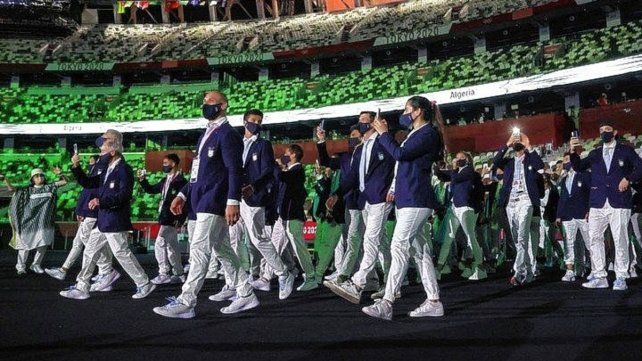 Cupos extras para el regreso de los deportistas argentinos.