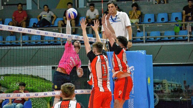 Ahora, Paracao se medirá con Ciudad Vóley.