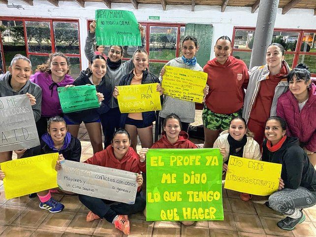 Las chicas de Talleres buscan que no haya gritos fuera de lugar en las canchas. Las chicas de Talleres buscan que no haya gritos fuera de lugar en las canchas.