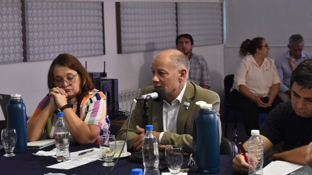 Andrés Sabella, rector de la UNER. Andrés Sabella, rector de la UNER.