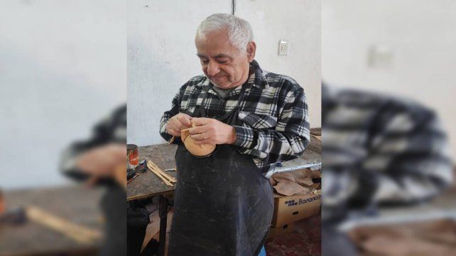 Carboni padre, artesano desde hace más de 30 años e impulsor de Mates Carboni Carboni padre, artesano desde hace más de 30 años e impulsor de Mates Carboni