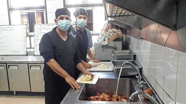 Las escuelas entrerrianas están habilitadas a prestar el servicio de copa de leche y comedores de manera presencial. Las escuelas entrerrianas están habilitadas a prestar el servicio de copa de leche y comedores de manera presencial.