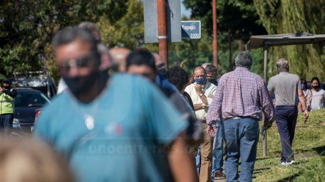 El Gobierno definirá hoy las restricciones para las próximas dos semanas
