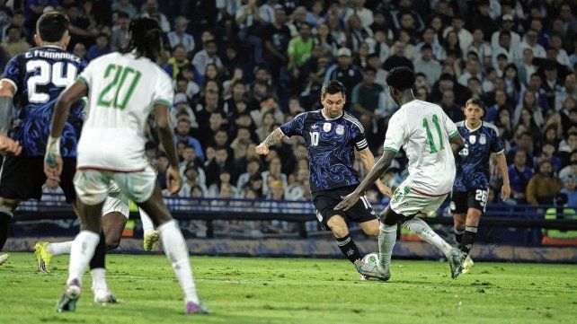 Messi entró en el segundo tiempo, en el triunfo de la Selección Argentina ante Mauritania. Messi entró en el segundo tiempo, en el triunfo de la Selección Argentina ante Mauritania.