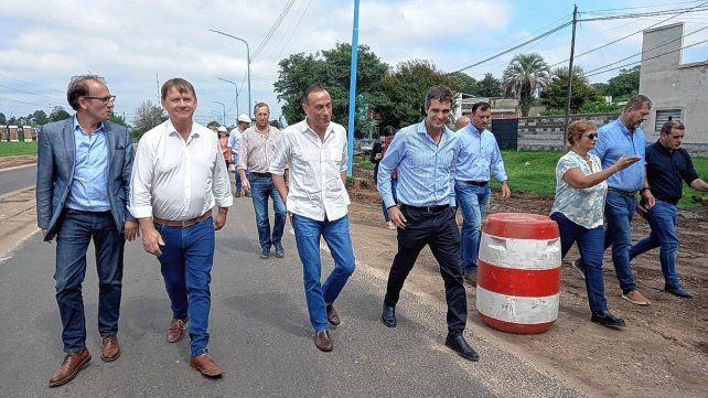 Funcionarios recorrieron la ruta 14.
