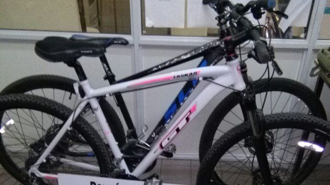 Recuperadas. En Anacleto Medina había una persona que comercializada las recién robadas.