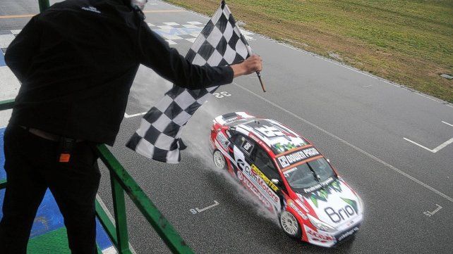 Alfonso Domenech ganó en Turismo Nacional.