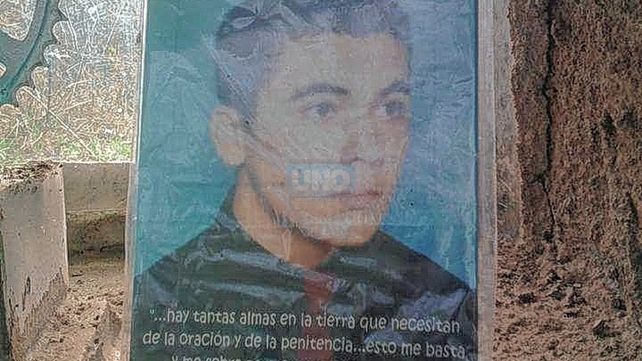 Santito protector. Así es considerado Víctor Schiavoni, seminarista fallecido en 1995.