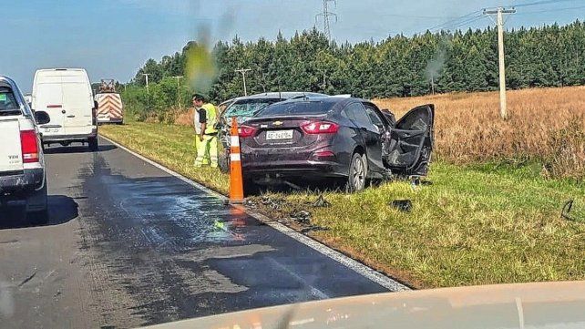 Dos personas de Entre Ríos fallecieron en un accidente ocurrido en Corrientes. Dos personas de Entre Ríos fallecieron en un accidente ocurrido en Corrientes.