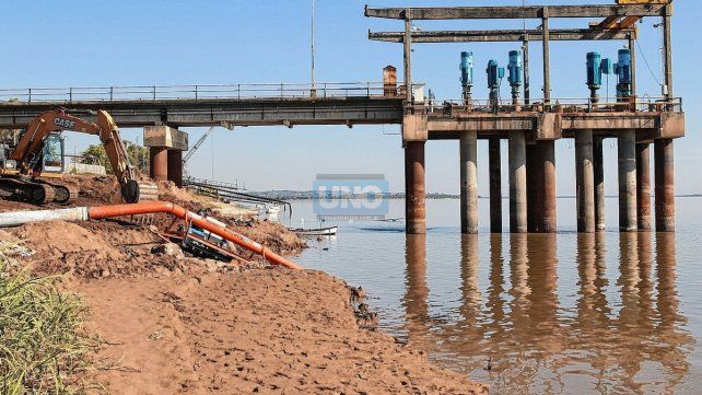 Obras en el Río Paraná