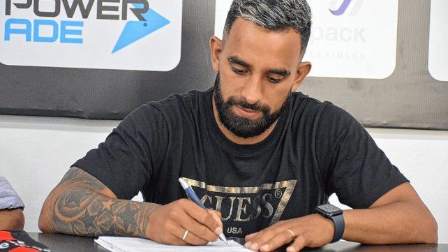 Jonathan Herrera estará ligado en Patronato hasta el 31 de diciembre de 2022.