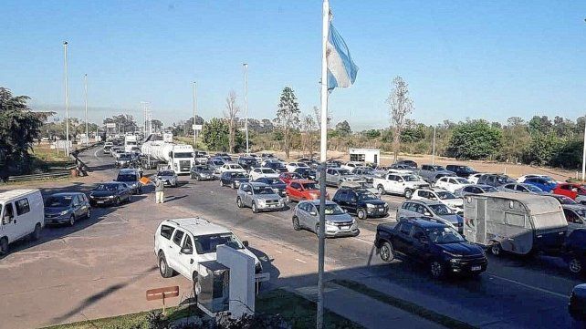 Ingreso vehicular a Entre Ríos. Ingreso vehicular a Entre Ríos.