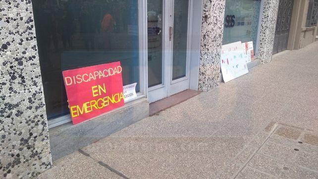 Desde enero Nación recortó los presupuestos asignados a discapacidad, lo que afecta también a quienes tienen Autismo. Desde enero Nación recortó los presupuestos asignados a discapacidad, lo que afecta también a quienes tienen Autismo.
