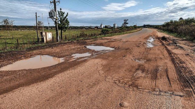 Suma reclamo el estado de la ruta 4.