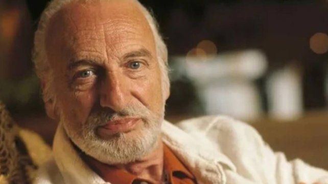 Lo comunicó La Academia de Cine de España. El actor Héctor Alterio residía en Madrid. En 1985, la película La Historia Oficial, que protagonizó, ganó el Oscar Lo comunicó La Academia de Cine de España. El actor Héctor Alterio residía en Madrid. En 1985, la película La Historia Oficial, que protagonizó, ganó el Oscar