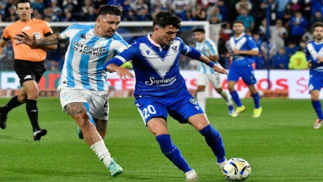 Vélez lo dio vuelta y llegó a la segunda posición de la Zona B. Vélez lo dio vuelta y llegó a la segunda posición de la Zona B.