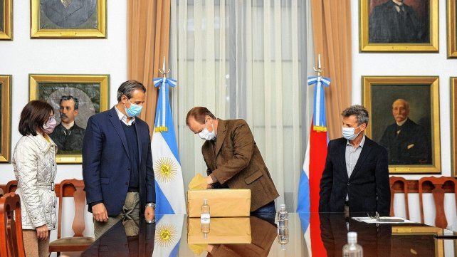 Se abrieron los sobres de la licitación para la realización de obras en Paraná.