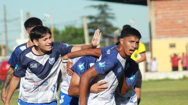 Sportivo Urquiza se instaló en la final Sportivo Urquiza se instaló en la final