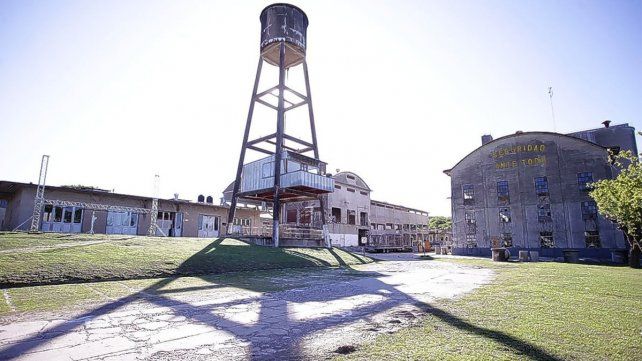 El autocine en el predio de la Portland.