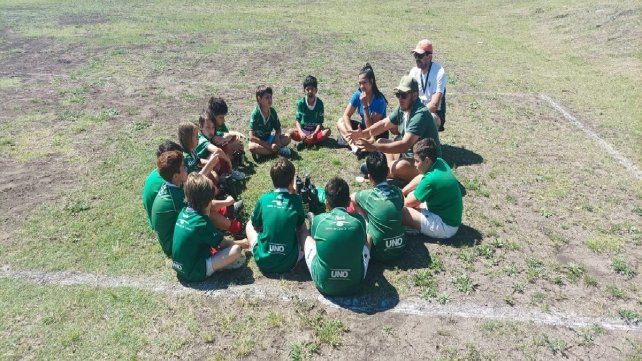 Tilcara incluyó nuevas metodologías de trabajo en el rugby infantil. Tilcara incluyó nuevas metodologías de trabajo en el rugby infantil.