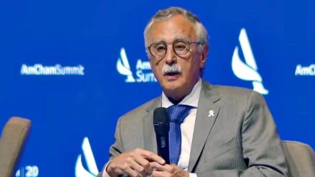 El ministro de salud, Mario Lugones, decidió recortar un subsidio que iba destinado a la Fundación de la Hemofilia