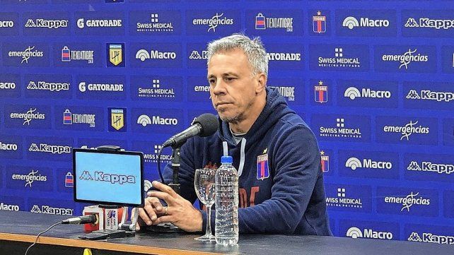 Tigre oficializó la salida, de común acuerdo, de Lucas Pusineri de la institución. Tigre oficializó la salida, de común acuerdo, de Lucas Pusineri de la institución.