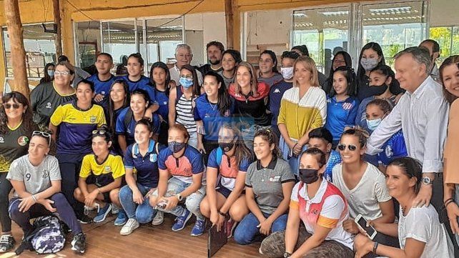 Paraná: arranca el Torneo Regional de Futsal Femenino. 22 equipos, 5 de la capital entrerriana.