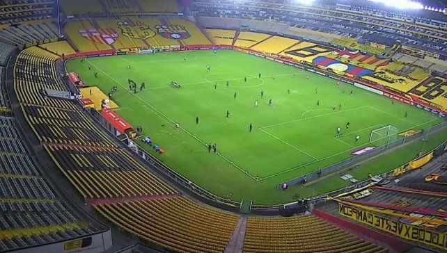 Boca perdió el invicto de cinco partidos ganados en Ecuador