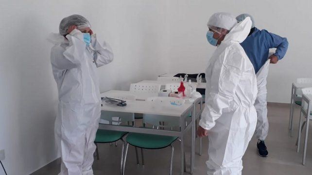 El personal de salud no dejó de trabajar al 100 por ciento a lo largo de toda la pandemia.