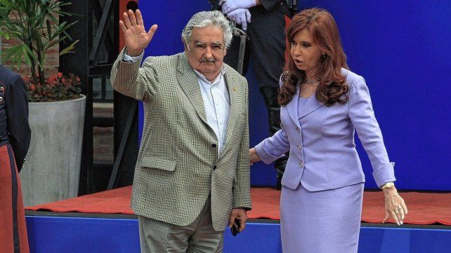 Cristina Fernández de Kirchner, en ese momento presidenta de la Argentina, recibió a José Cristina Fernández de Kirchner, en ese momento presidenta de la Argentina, recibió a José