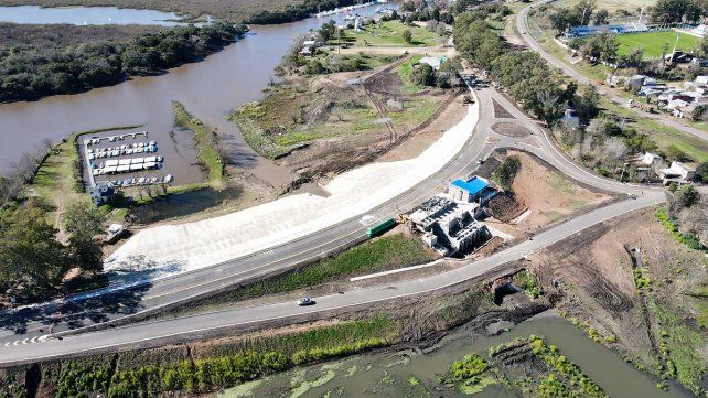 La obra de la Defensa Norte en Concepción del Uruguay es una de las grandes infraestructuras contra las inundaciones que tiene la provincia de Entre Ríos.