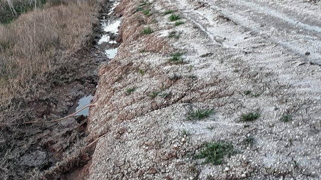 Productores piden mantenimiento de los caminos rurales Productores piden mantenimiento de los caminos rurales