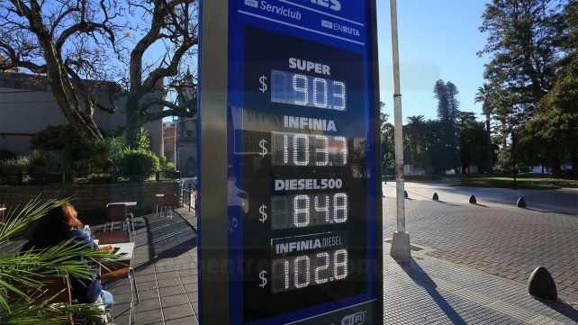 Los valores de los combustibles este sábado a la mañana, en Paraná.