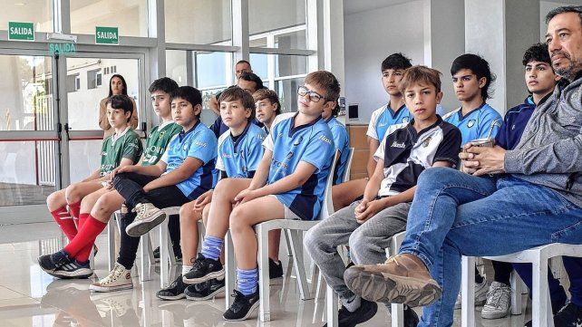 Los chicos esperan con ansias los encuentros del sábado. Los chicos esperan con ansias los encuentros del sábado.