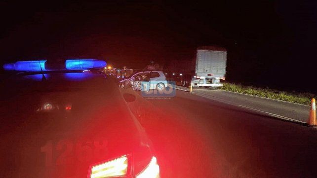 Se durmió. El conductor del vehículo, perdió el control en el puente Victoria-Rosario.