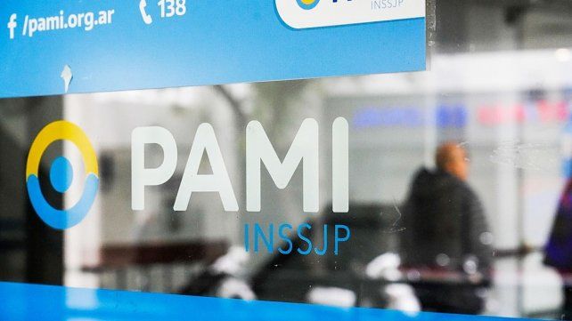 PAMI anunció que 44 remedios quedan sin cobertura. Quiénes pueden acceder y cómo realizar el trámite para no perder la bonificación en tratamientos prolongados. PAMI anunció que 44 remedios quedan sin cobertura. Quiénes pueden acceder y cómo realizar el trámite para no perder la bonificación en tratamientos prolongados.