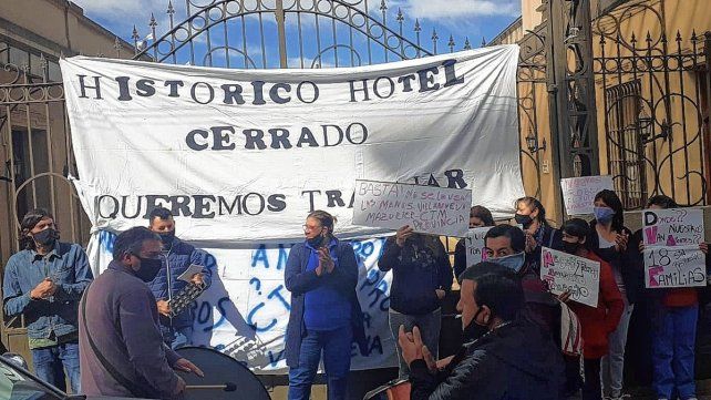 Trabajadores se hicieron oír en la mañana del viernes.