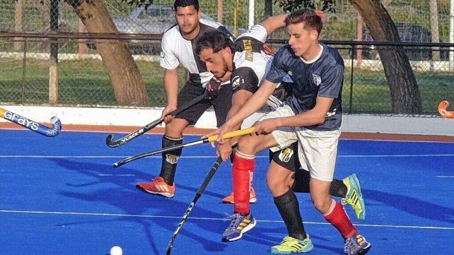 Hockey sobre césped: Estudiantes de Paraná y La Salle abren el viernes la primera fecha.