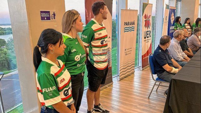 El Seven de la República fue presentado en una conferencia de prensa. El Seven de la República fue presentado en una conferencia de prensa.