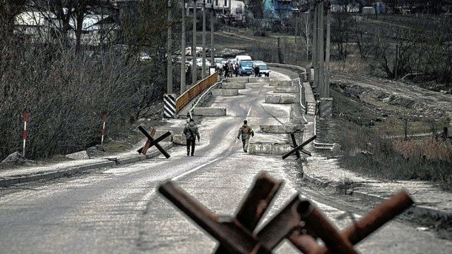 En Ucrania desconfían de la medida que intenta implementar el gobierno de Putin.